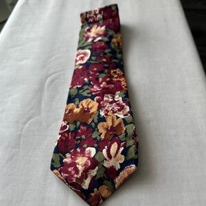 Guy Laroche Floral Tie in Burgundy and Gold